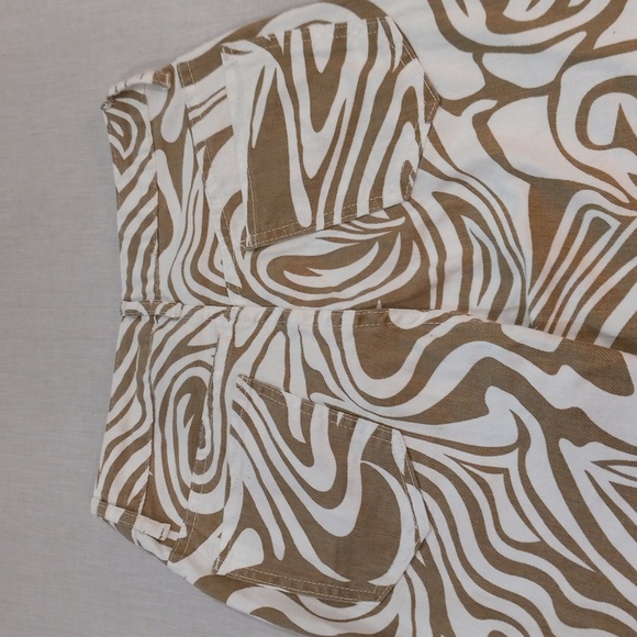 Women's Jeans - Picture 5 of 11